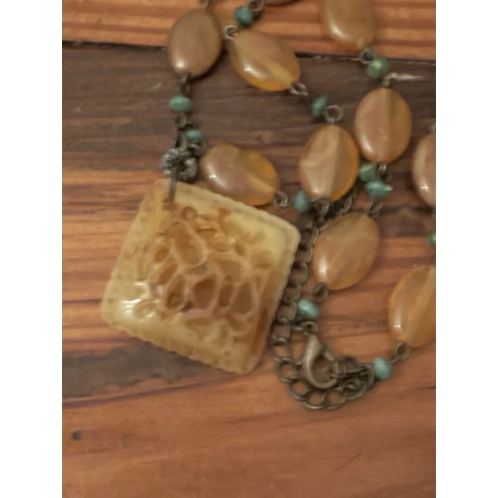 Vintage Carved Natural Butterscotch Amber Pendant Necklace Trade Bead - Picture 3 of 7